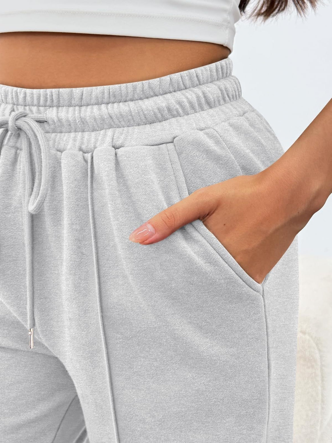 Women's comfortable high-waist joggers with drawstring and deep side pockets Mune Fashion