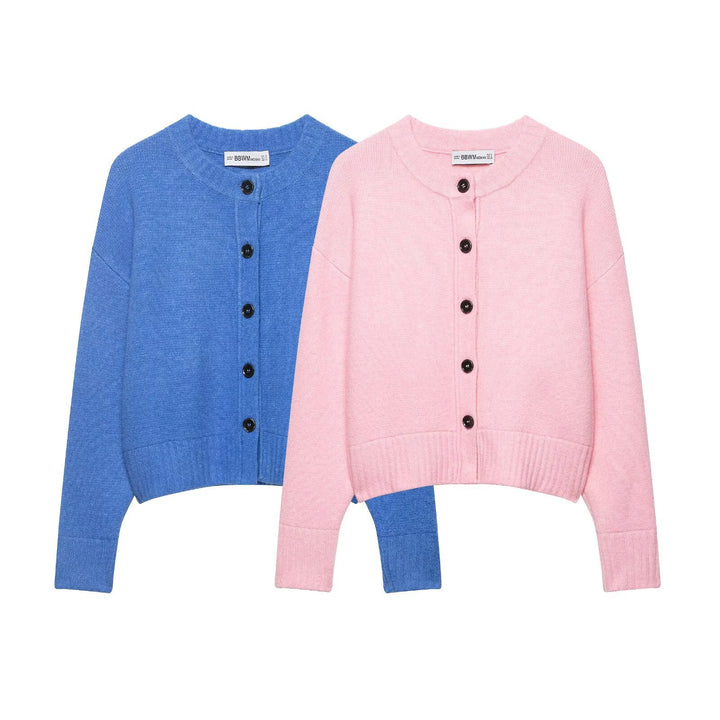 Women Cropped Cardigan with boxy silhouette, ribbed hem, and round neckline Mune Fashion