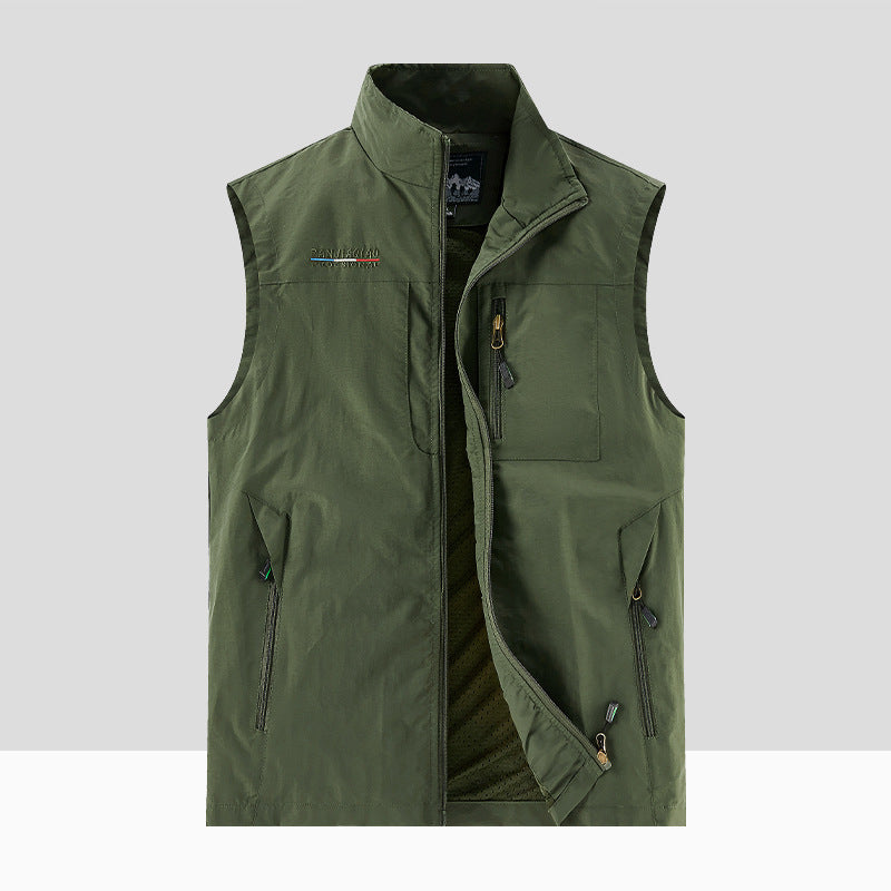 Men's Lightweight Multifunctional Outdoor Utility Vest with Mesh Lining and Multiple Zipper Pockets Mune Fashion