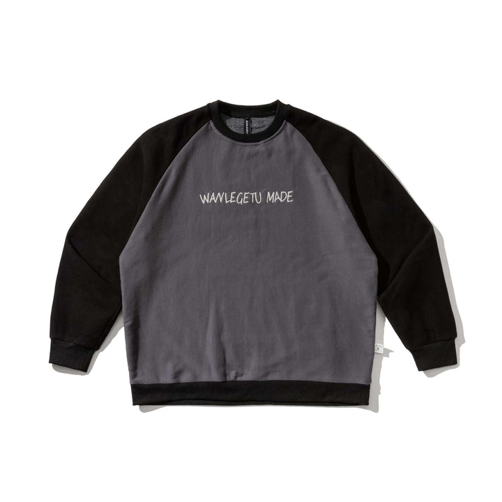 Men's raglan sweatshirt with embroidered logo and contrast sleeves made of lightweight terry Mune Fashion