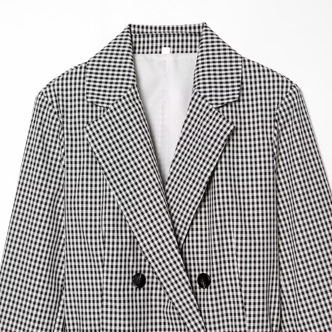 Women Checkered Cropped Blazer with Double-Breasted Button Placket and Drawstring Belt Mune Fashion