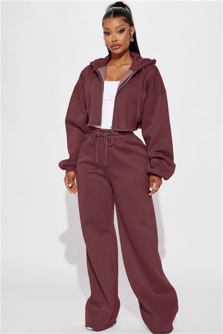 Women's Hooded Crop Top and Loose Jogging Pants Lounge Set made of Soft Fleece Mune Fashion