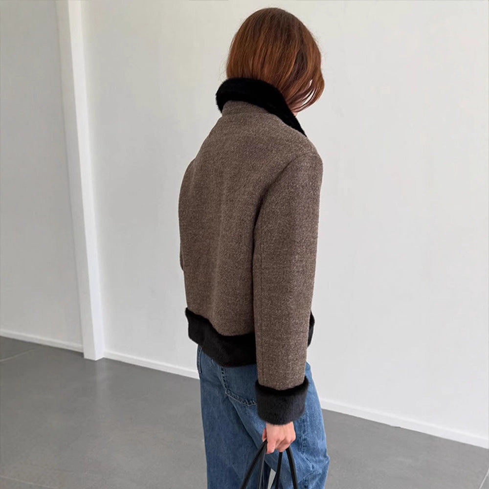 Women's Short Cut Boxy Wool Blend Coat with Contrast Faux Fur Trim Mune Fashion