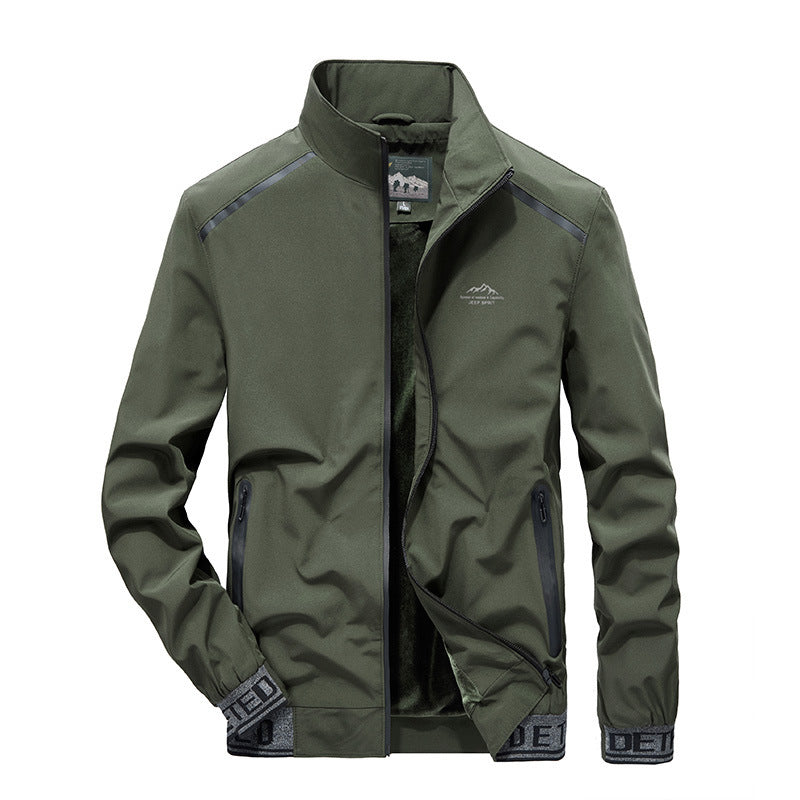 Men's performance softshell jacket with warming fleece lining, wind and water-repellent membrane, and reflective accents Mune Fashion