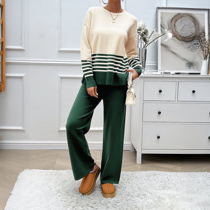 Ladies casual knit lounge set with striped round neck sweater, raglan sleeves and wide high-waisted pants Mune Fashion