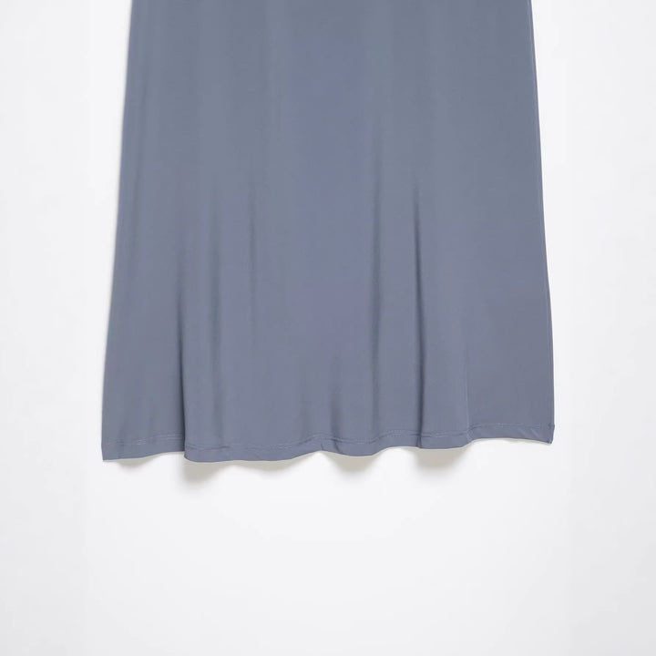 Women’s underskirt with elastic lace waistband and flowing midi length Mune Fashion