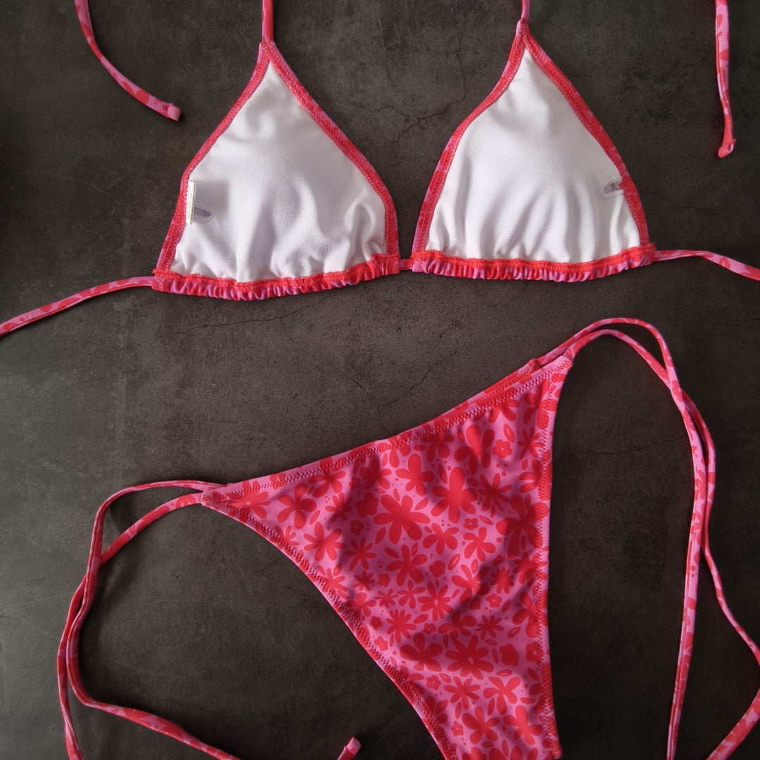 Ladies triangle bikini with floral design Mune Fashion