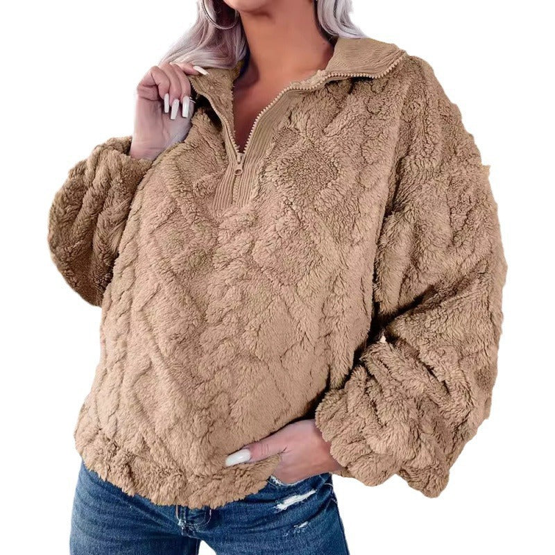 Ladies plush sweater in teddy look with half zipper and structured diamond pattern Mune Fashion