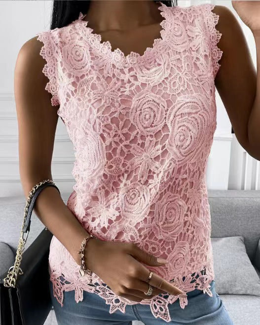 Women's lace top with V-neck, tailored silhouette and romantic wave hem Mune Fashion