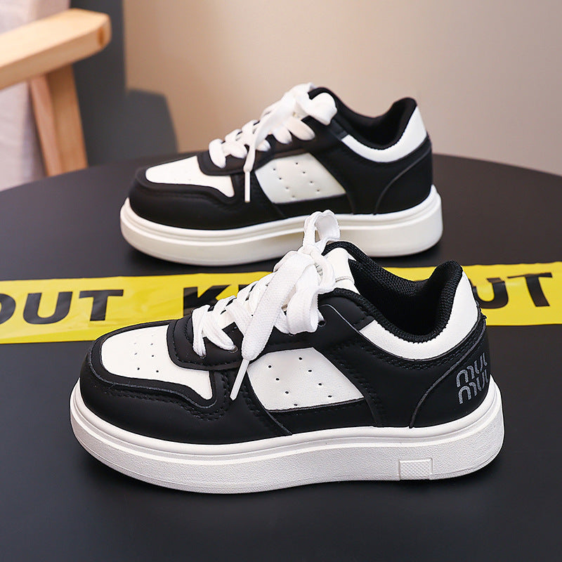 Women Sporty Casual Sneakers with Trendy Design and Padded Sole Mune Fashion
