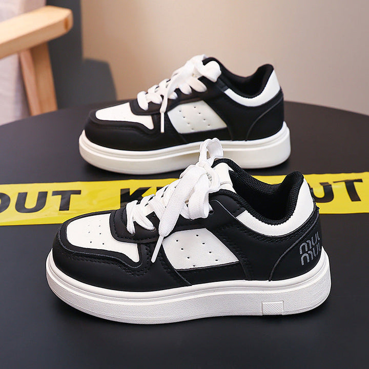 Women Sporty Casual Sneakers with Trendy Design and Padded Sole Mune Fashion