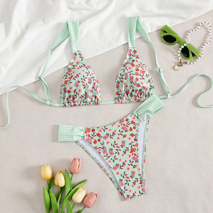Women's triangle bikini with floral design and adjustable straps Mune Fashion