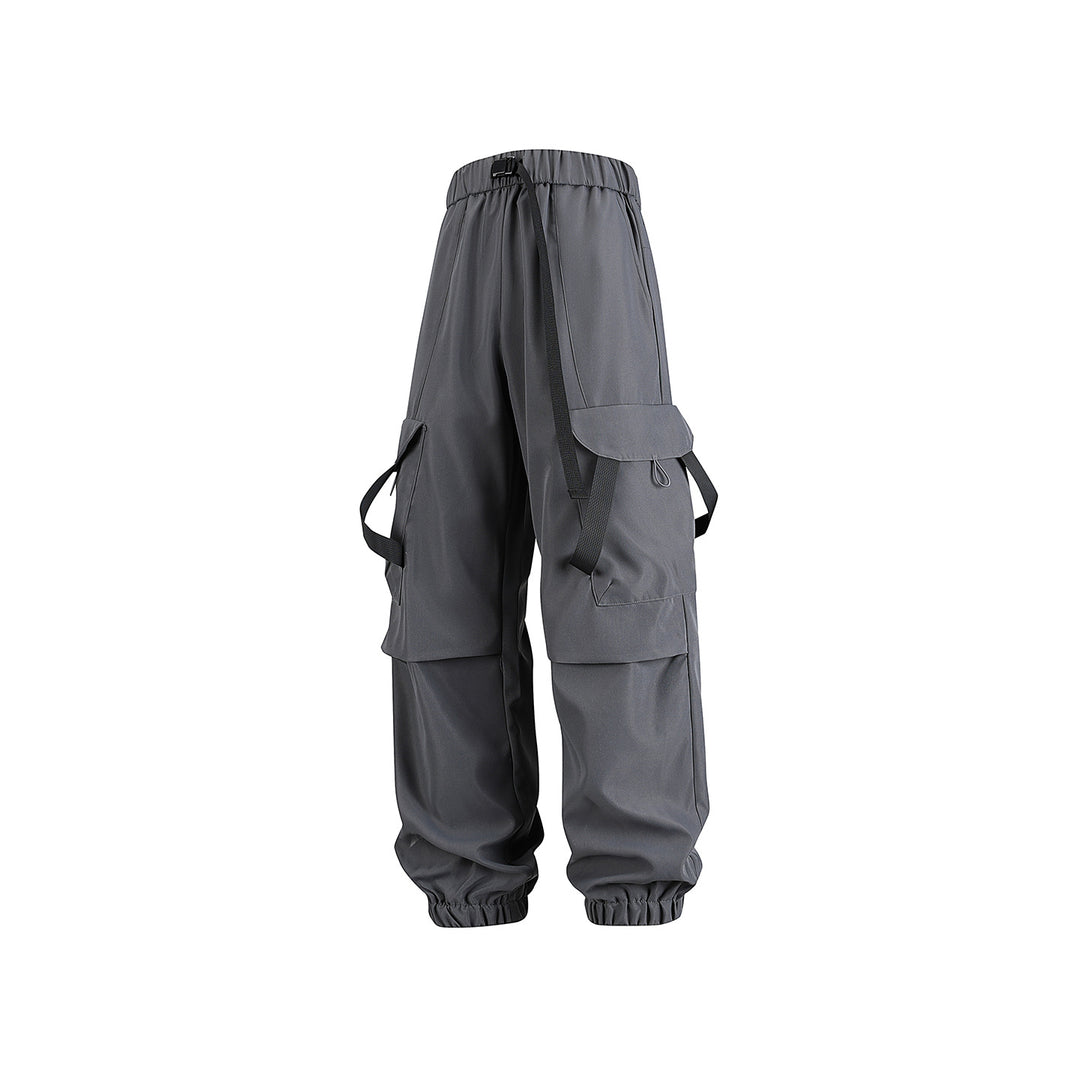 Men's utility cargo jogger pants with elastic waistband, flap pockets and adjustable straps Drune