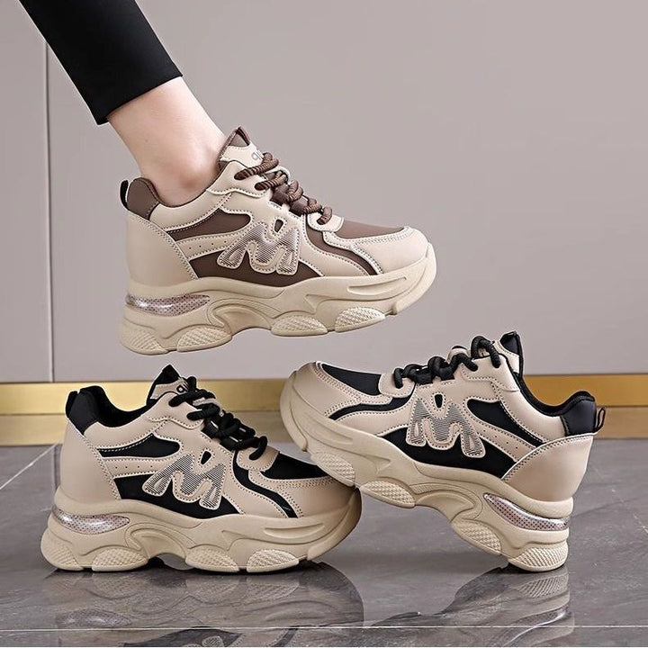 Women Chunky Sneakers with optimal cushioning and sporty surface texture Mune Fashion