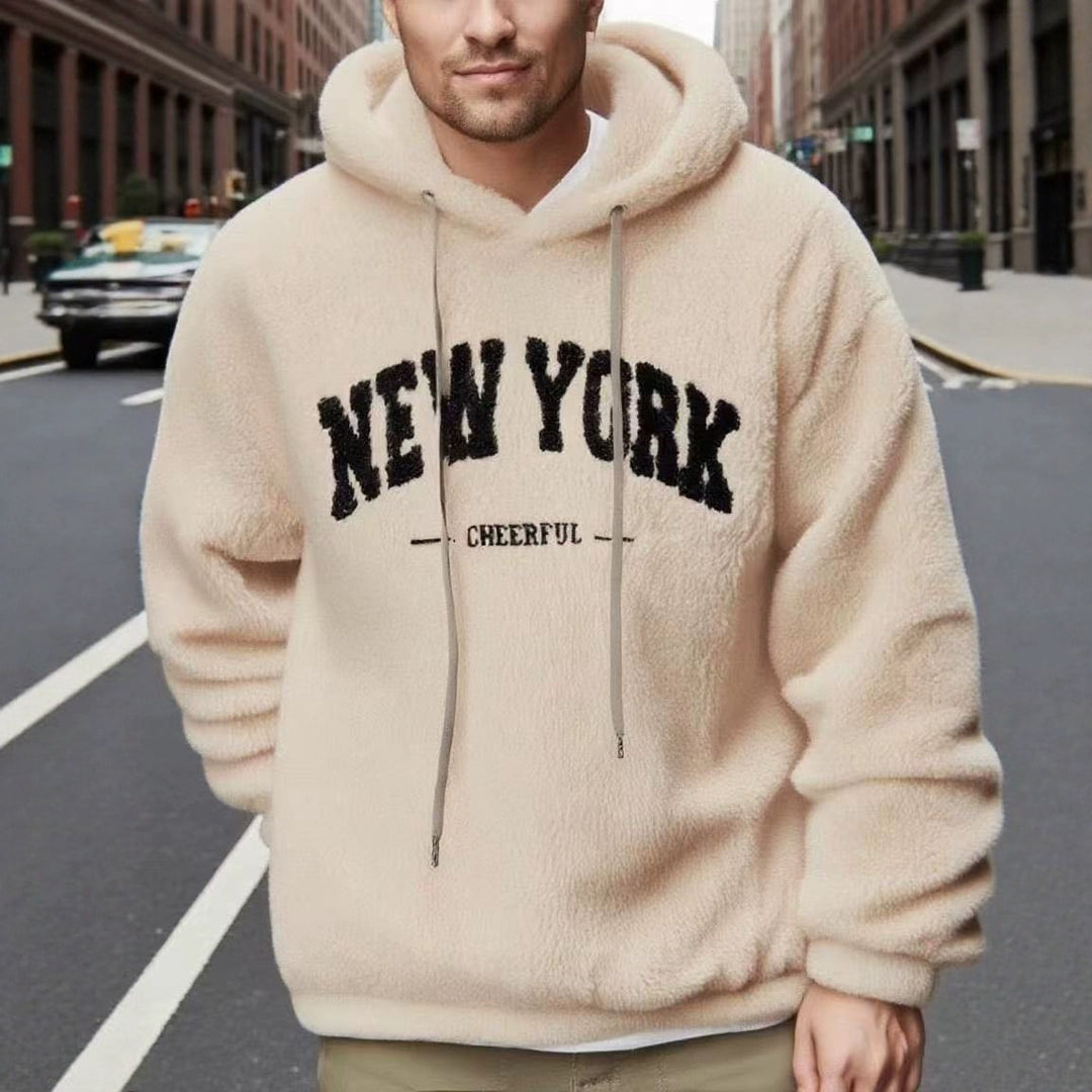 Men's cozy fleece hoodie with relief logo, drawstring and kangaroo pocket Mune Fashion