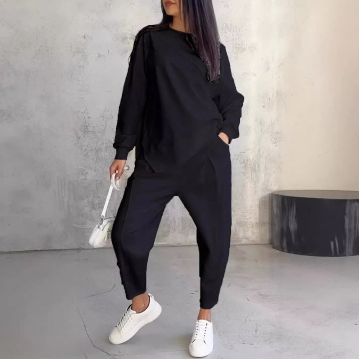 Women's Casual Two-Piece Lounge Set with Oversize Sweatshirt and Tailored Tapered Pants Mune Fashion