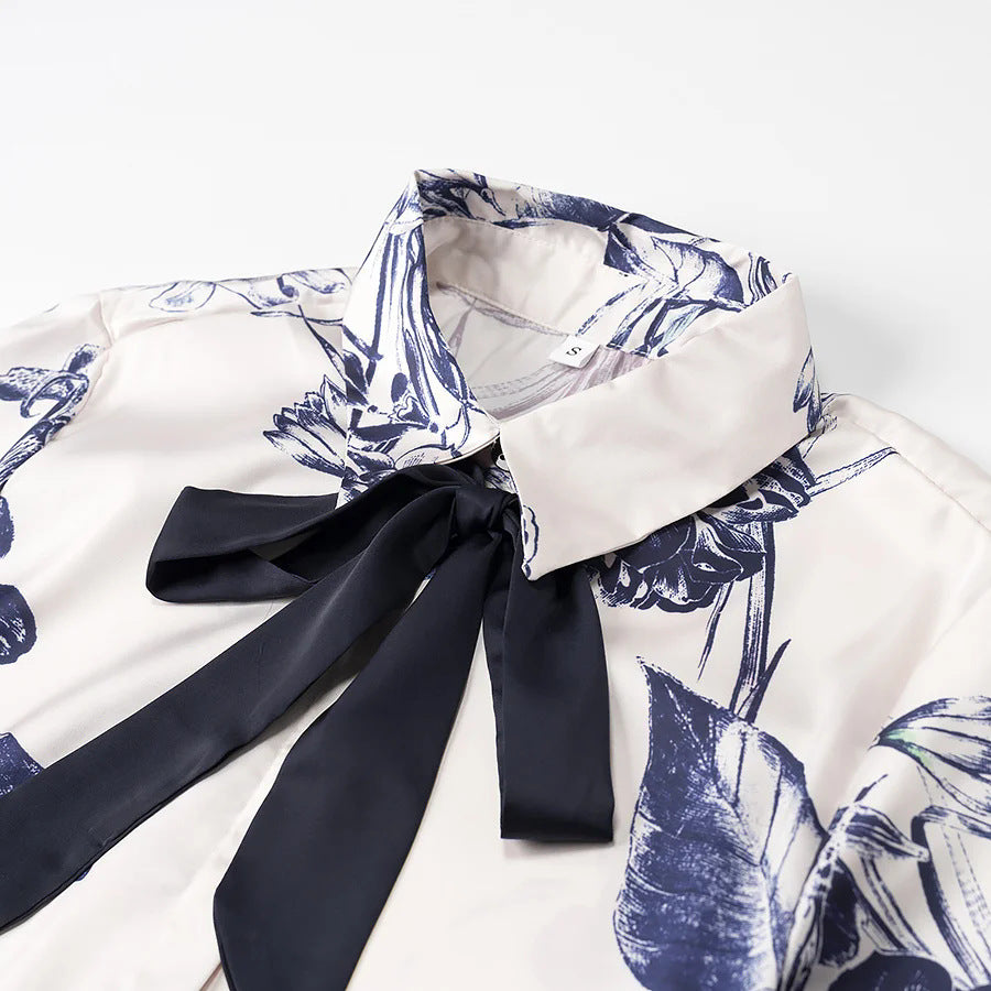 Women's satin shirt with bow collar and floral print Mune Fashion