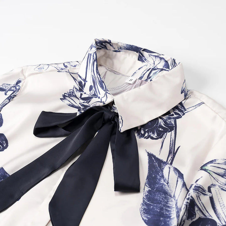 Women's satin shirt with bow collar and floral print Mune Fashion