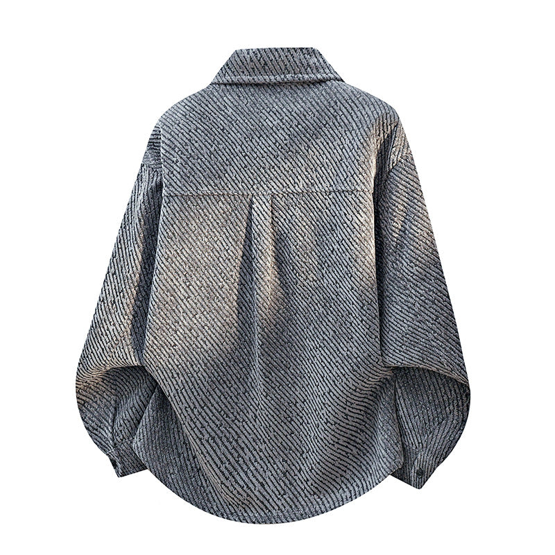 Women‘s generously cut overshirt jacket with shirt collar and structured pattern look Mune Fashion