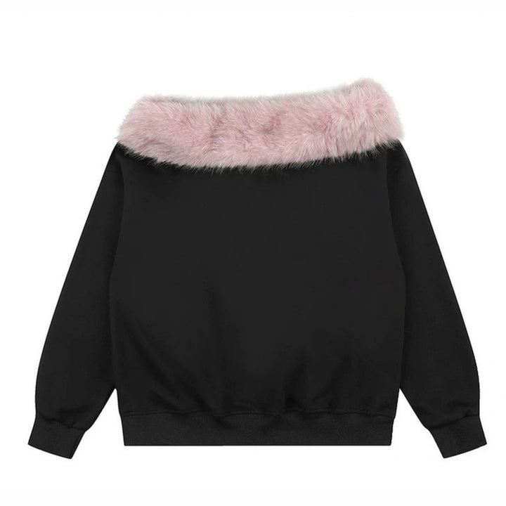 Women's oversized sweatshirt with faux fur collar, soft inner lining and typographic statement print Mune Fashion