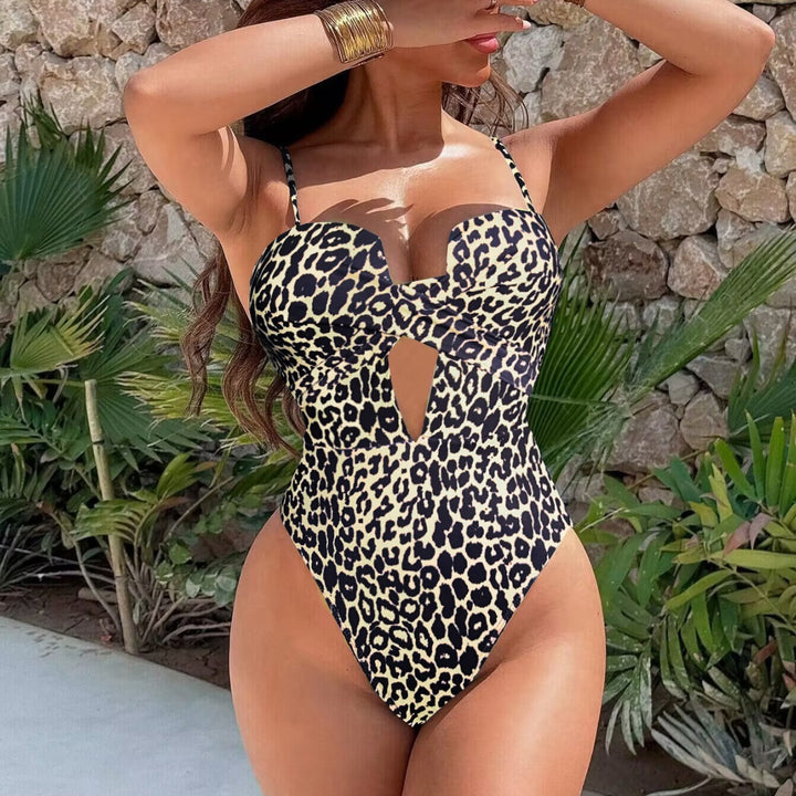 Women One-Piece Swimsuit with Alluring Cut-Out and Dreamy Leopard Print Mune Fashion