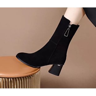 Women's elegant and stylish ankle boots with block heel Mune Fashion
