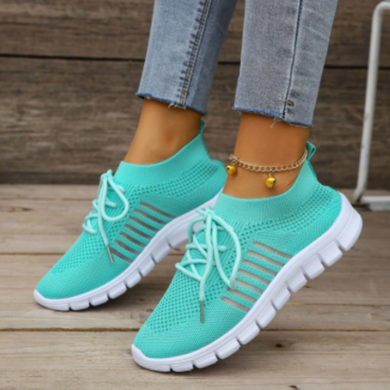 Women's knitted sock sneakers with elastic shaft, decorative lacing, and flexible tread sole Mune Fashion