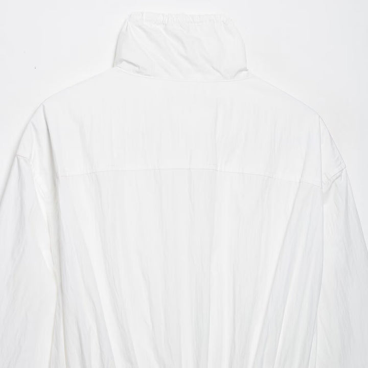 Women's lightweight cropped windbreaker with drawstring waist and high stand-up collar Mune Fashion