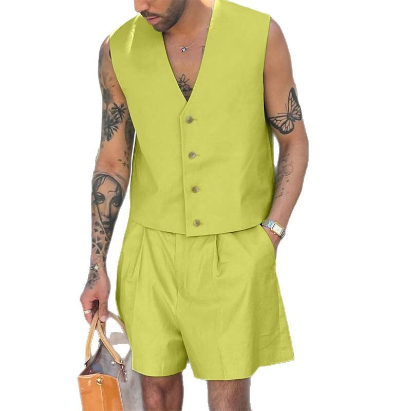 Women's elegant tailored ensemble with fitted vest and high-waisted shorts Mune Fashion