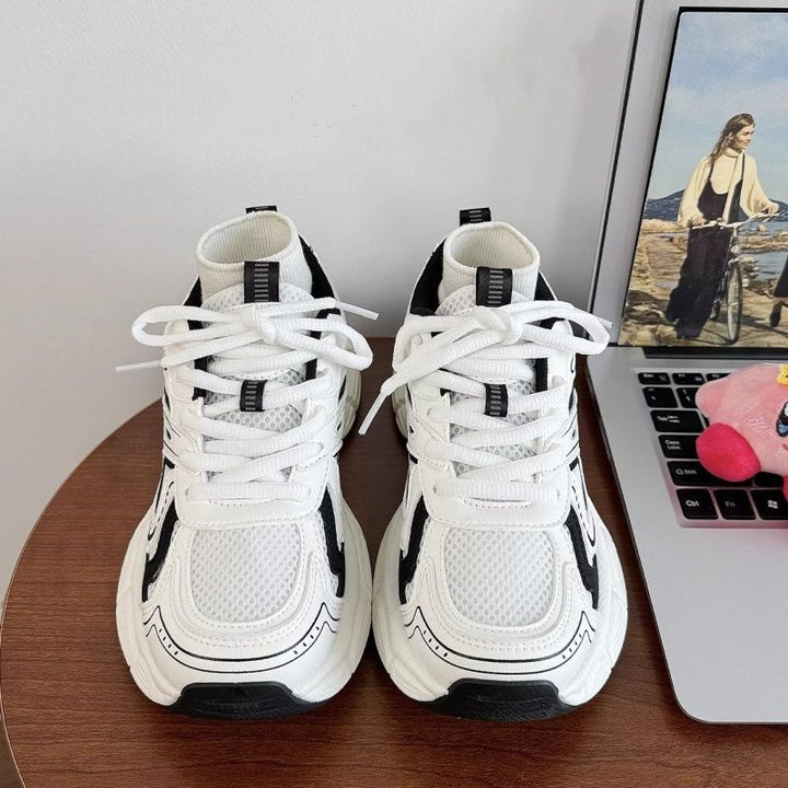 Women’s Sporty Sneakers with Breathable Mesh Upper and Cushioning Sole Mune Fashion