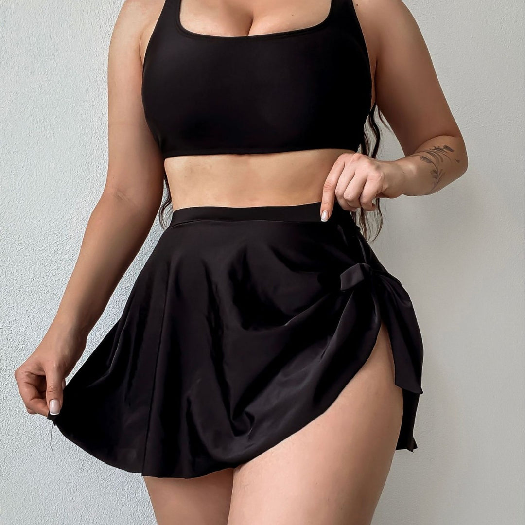 Ladies sporty bathing outfit with flattering skirt Mune Fashion