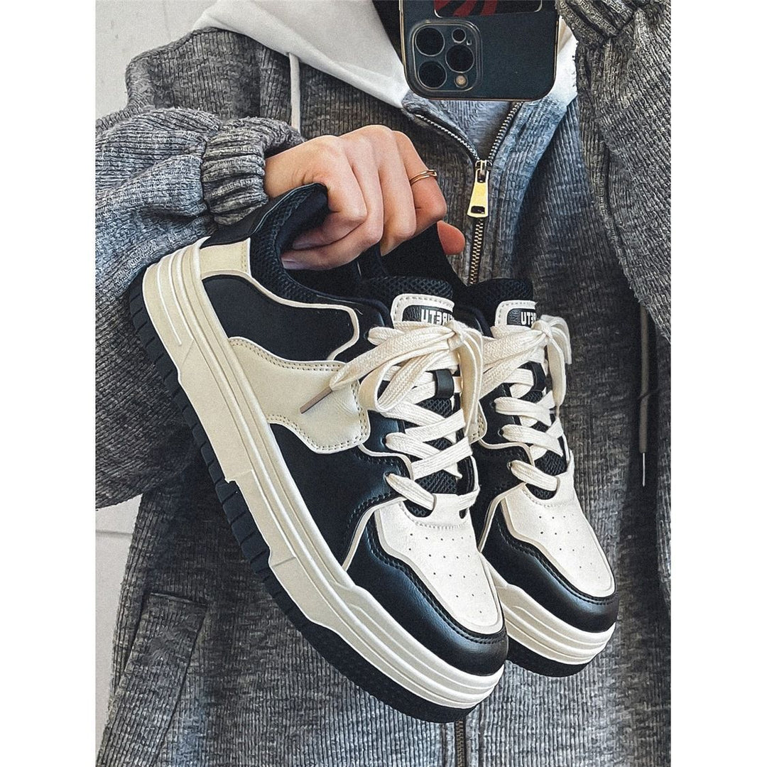 Women's sneakers with enhanced cushioning system and modern design Mune Fashion