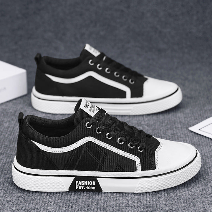 Women Fashionable Low-Top Sneakers with Graphic Accents Mune Fashion