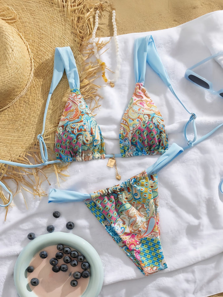 Women's triangle bikini with colorful paisley pattern and adjustable straps Mune Fashion