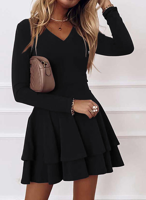 Ladies Casual V-Neck Mini Dress with Voluminous Ruffle Hem Mune