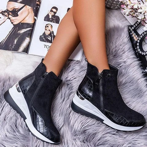 Ladies wedge sneaker ankle boot with suede and croc embossing Mune Fashion