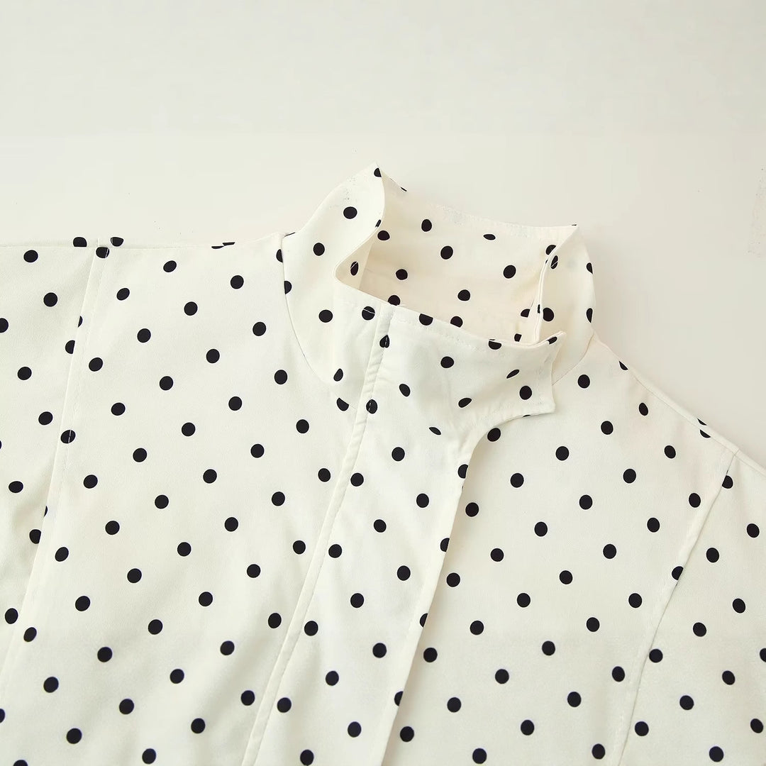 Women's short jacket with stand-up collar, boxy cropped cut and polka dot print Mune Fashion