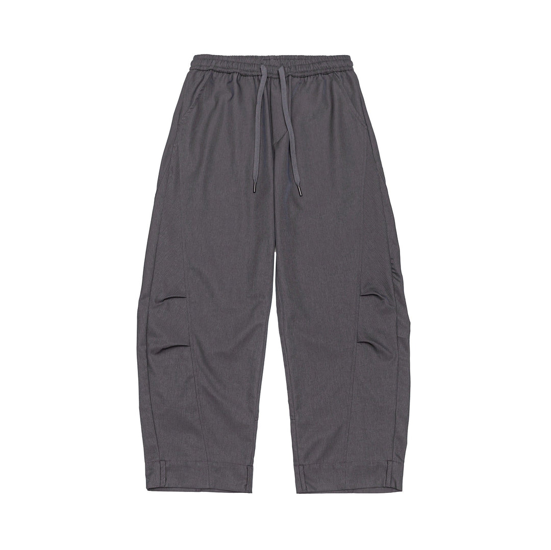 Men's cargo jogging pants with elastic waistband, drawstring, and side flap pockets Mune Fashion