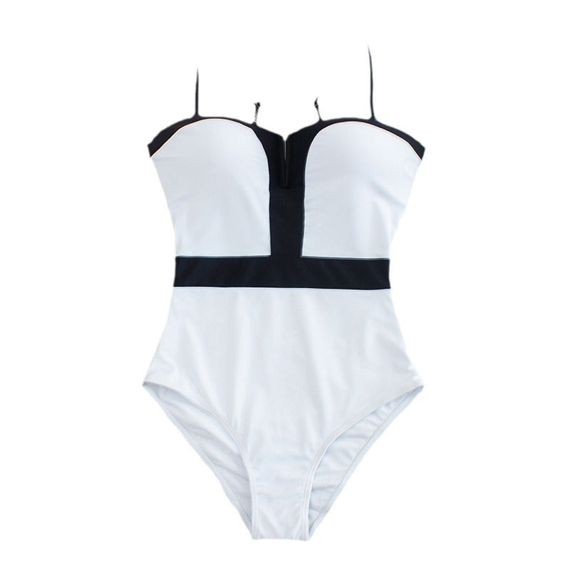 Women's Sporty High-Cut Jumpsuit with V-Neck Mune Fashion