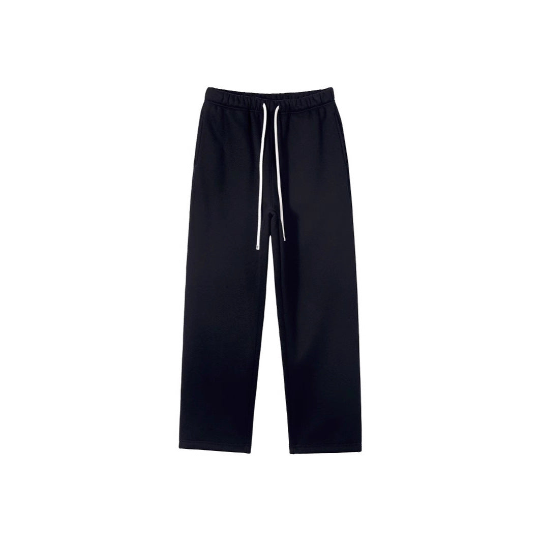 Women’s wide Relax sweatpants with elastic comfort waistband, contrasting drawstring, and straight leg Mune Fashion