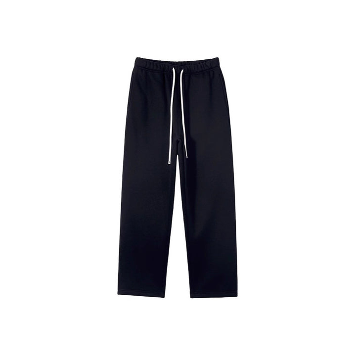 Women’s wide Relax sweatpants with elastic comfort waistband, contrasting drawstring, and straight leg Mune Fashion