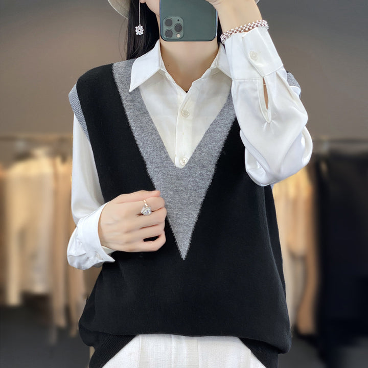 Women's Structured Fine Knit Long Vest with Deep V-Neck and Contrasting V-Panel Mune Fashion