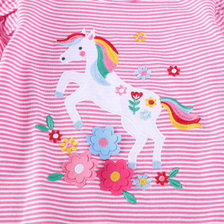 Girls T-shirt with enchanting unicorn motif and ruffle detail Mune Fashion