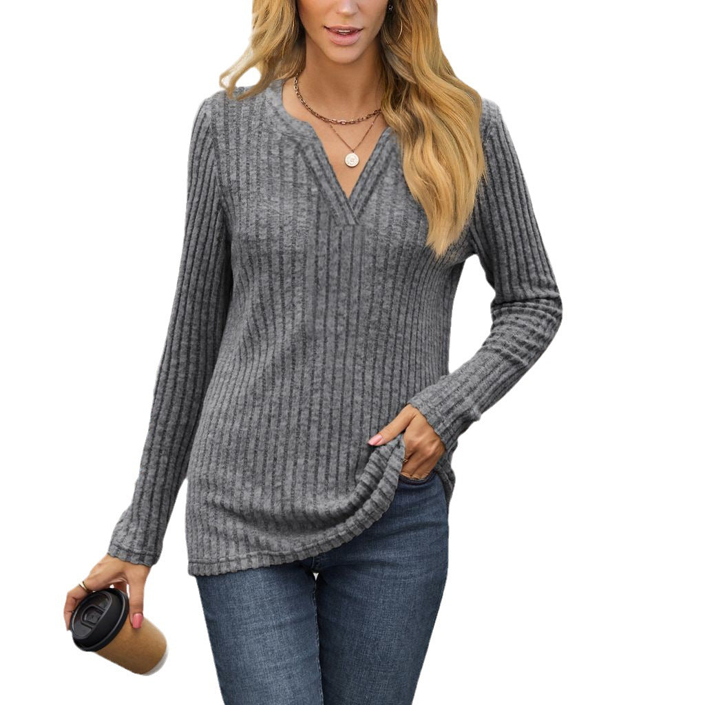 Ladies fine ribbed knit shirt with deep V-neck and tunic length Mune Fashion