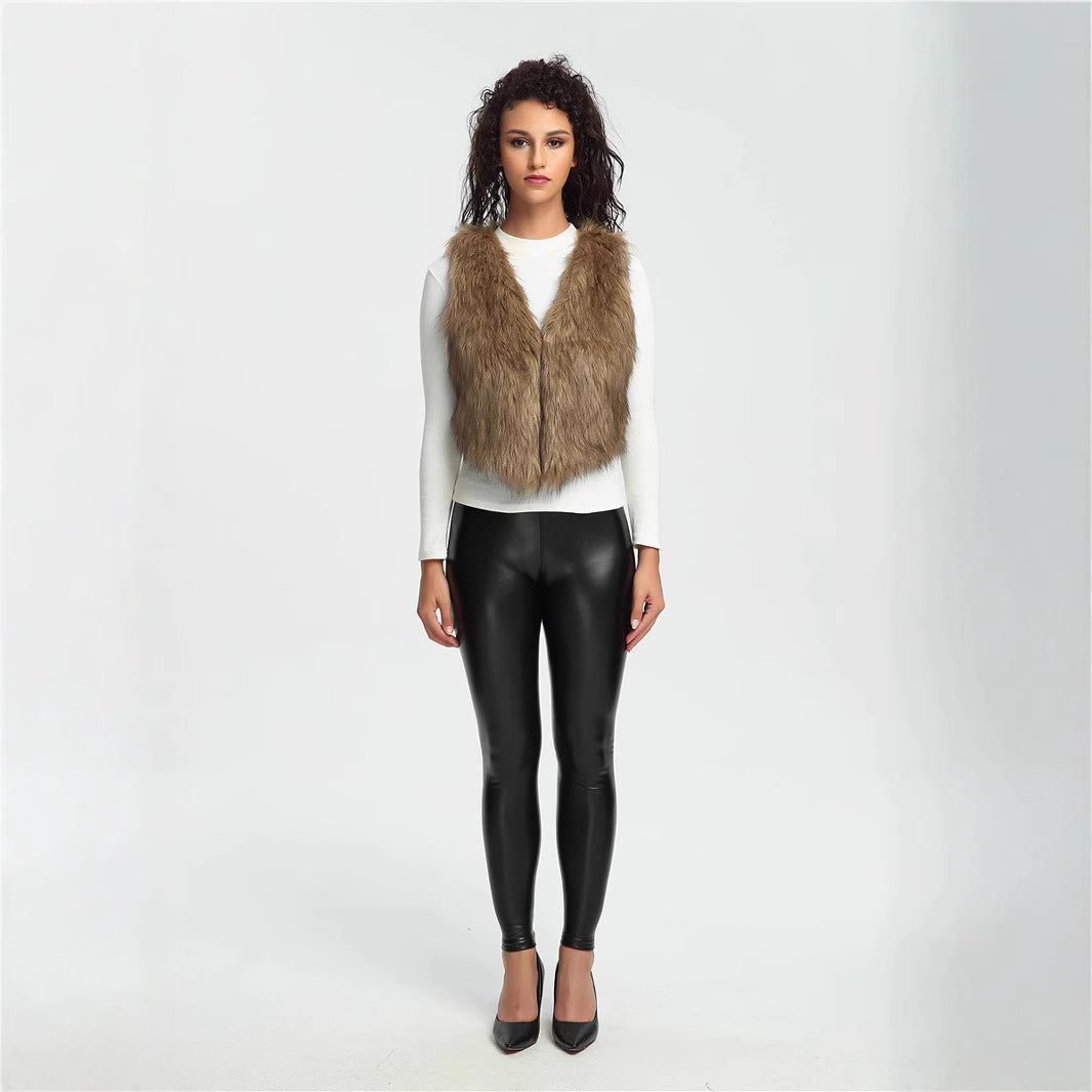 Women's Cropped Faux Fur Vest with Natural Shaggy Texture and V-Neck Mune Fashion