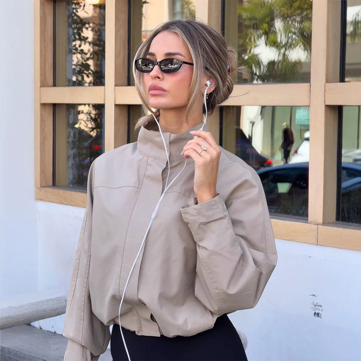 Women's Lightweight Cropped Utility Jacket with Stand-Up Collar, Concealed Button Placket and Elastic Hem Mune Fashion