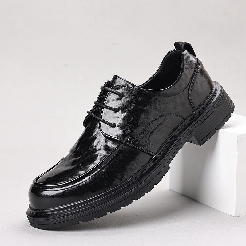 Men's Elegant Patent Derby with Robust Plateau Rubber Sole and Padded Comfort Shaft Mune Fashion