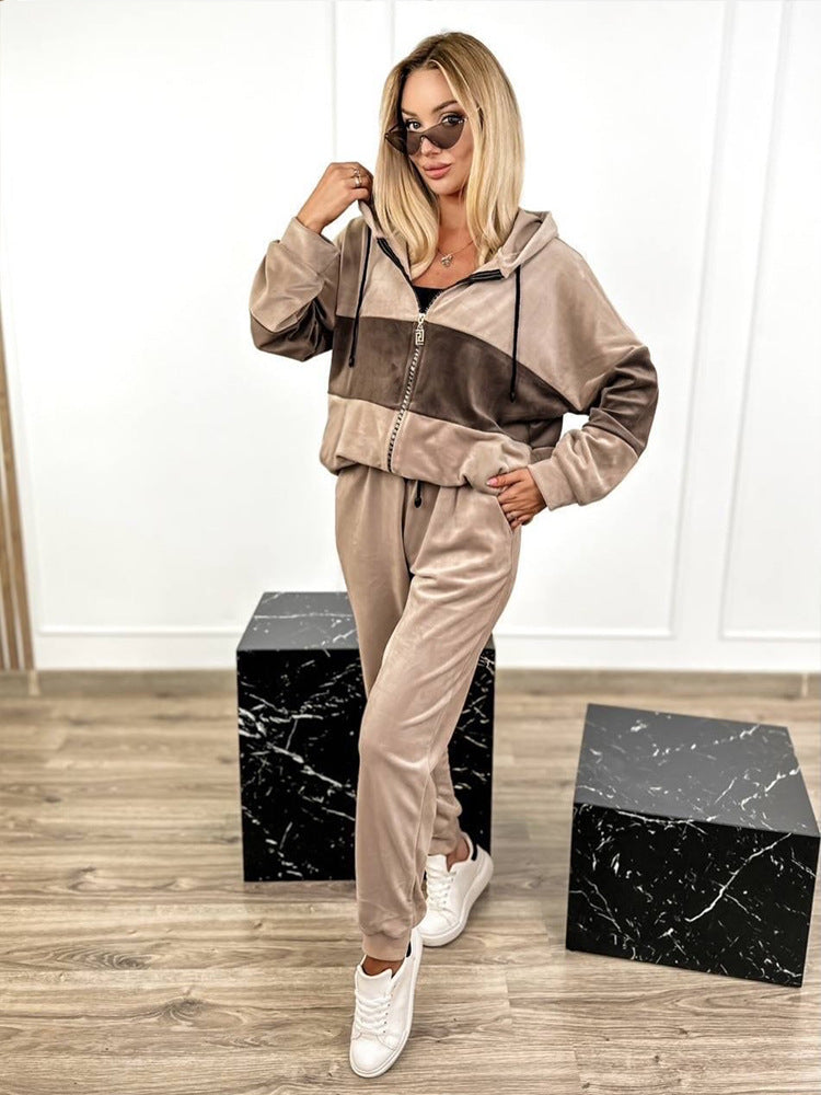 Women's cozy velour two-piece tracksuit with zip hood and high-cut jogger Mune Fashion