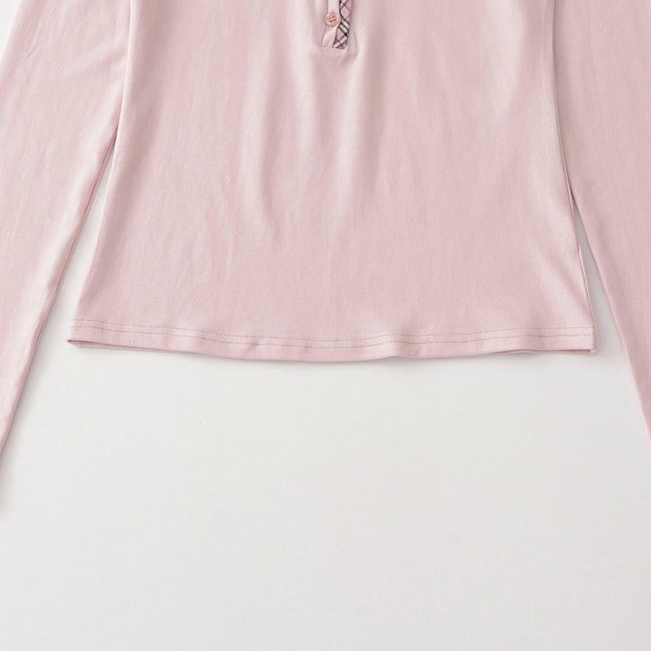 Women's long sleeve shirt with V-neck, button placket and check trim Mune Fashion