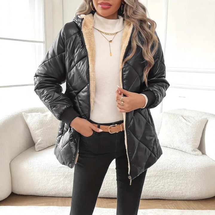 Women's quilted jacket with teddy lining and hood Mune Fashion